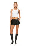 THE ELLIOT BLACK SHORT | model