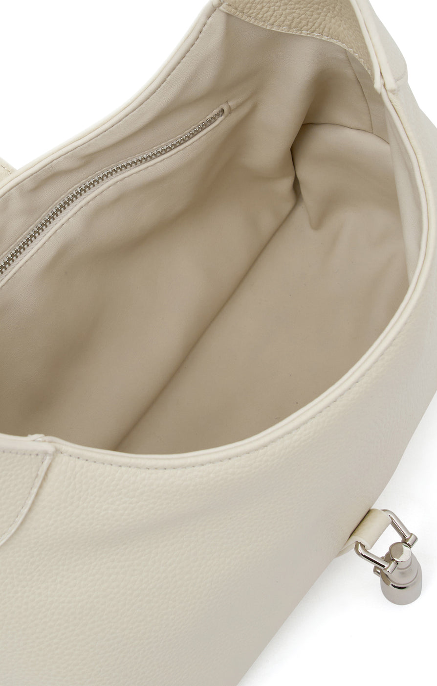 THE AMBER IVORY | ghost
