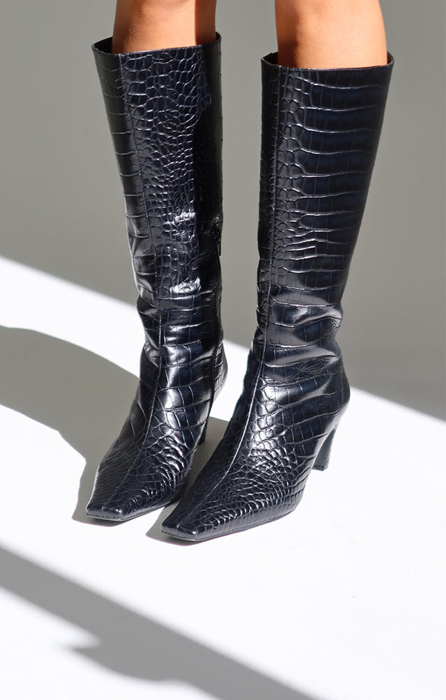 THE ASHER BLACK CROC BOOT