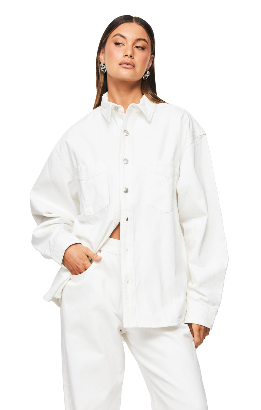 THE SANA WHITE SHIRT | model