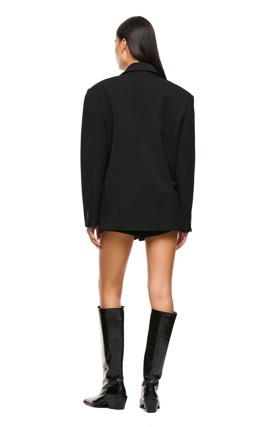 THE ISLA BLACK BLAZER | model