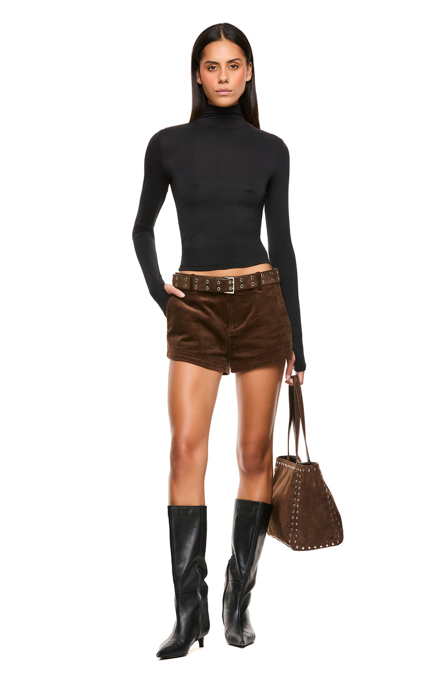 THE JUDE CORD SHORT | MODEL