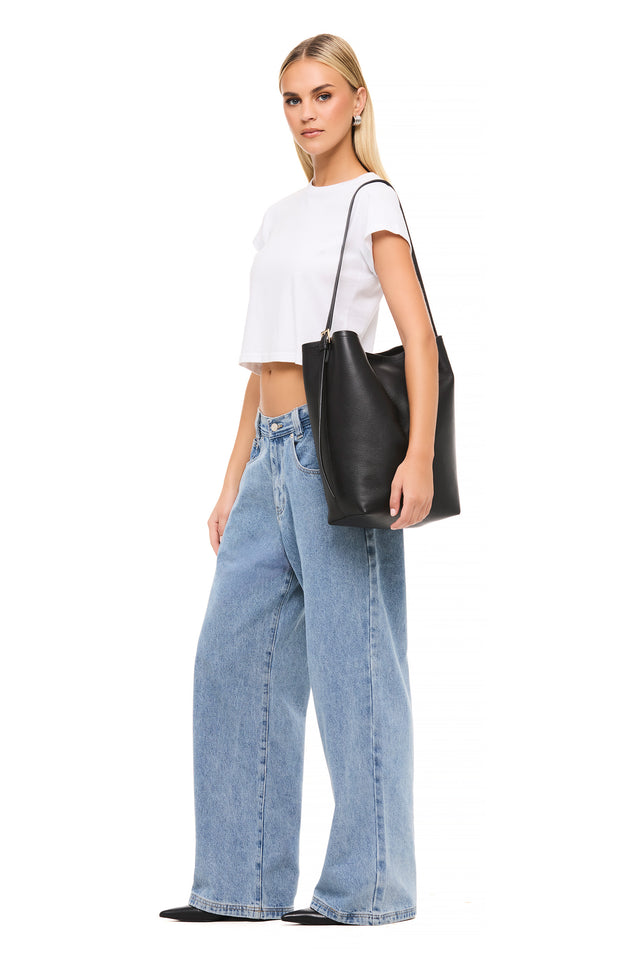 THE SMITH BLACK BUCKET BAG