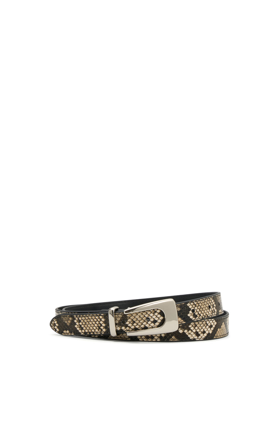 stassie snake | ghost