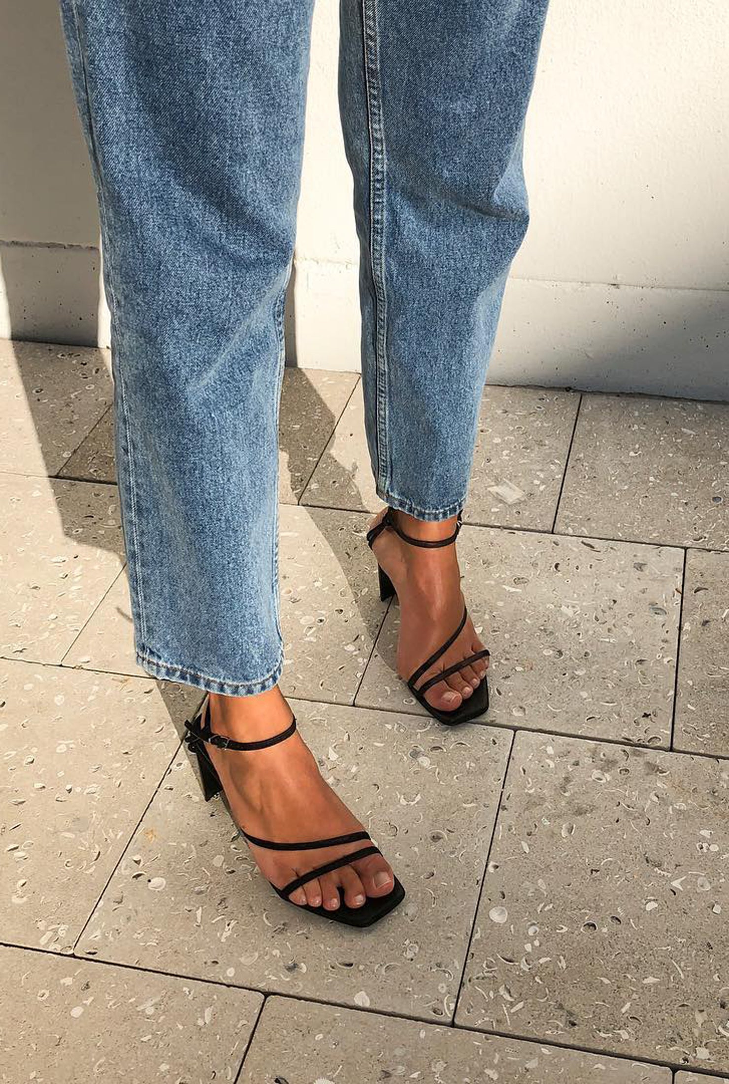 Nakedvice | The Cyrus Black Heel | Women display picture 1