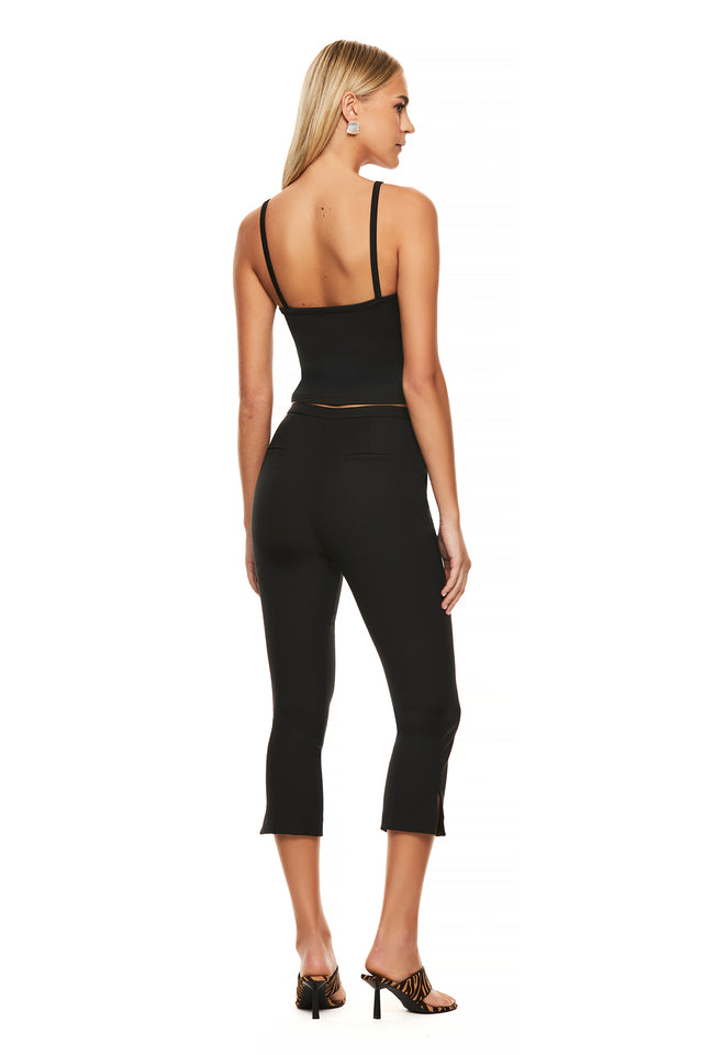 THE SHILOH BLACK CAPRI PANT 