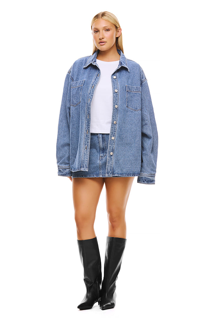 THE MORGAN MID BLUE SKIRT | model