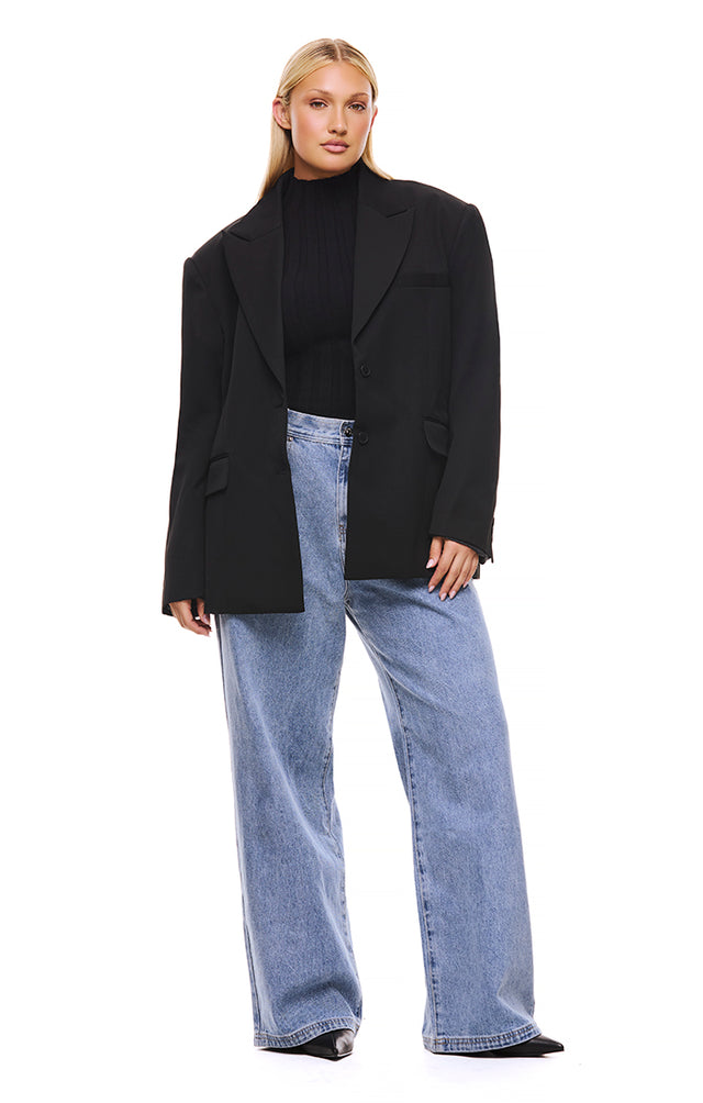 THE ISLA BLACK BLAZER 