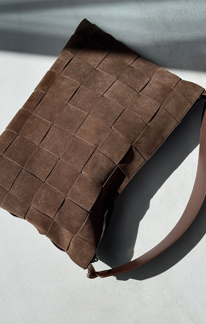 THE CELESTE COCOA BAG | LIFESTYLE