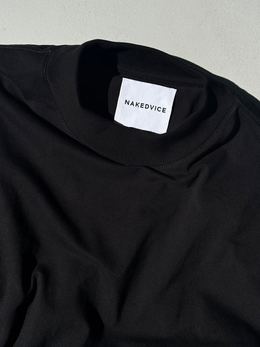 THE ALEX BLACK TEE | lifestyle