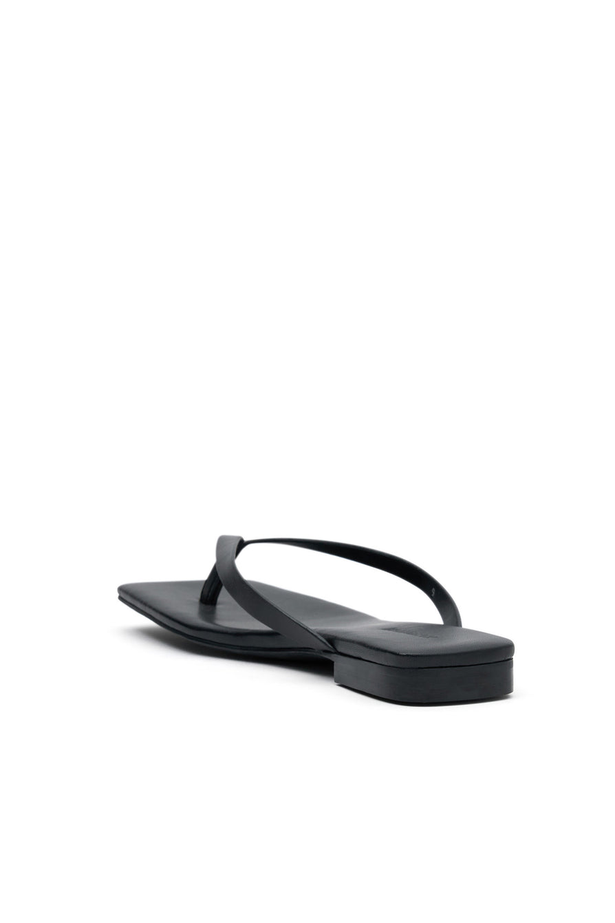 THE ISOLA BLACK THONG | ghost