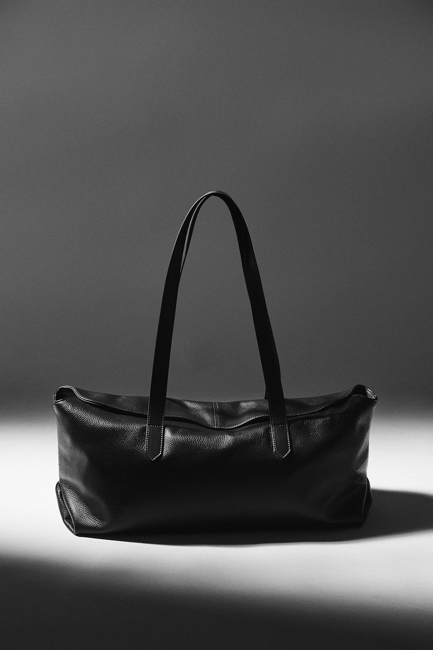 THE POPPY BLACK TOTE | LIFESTYLE
