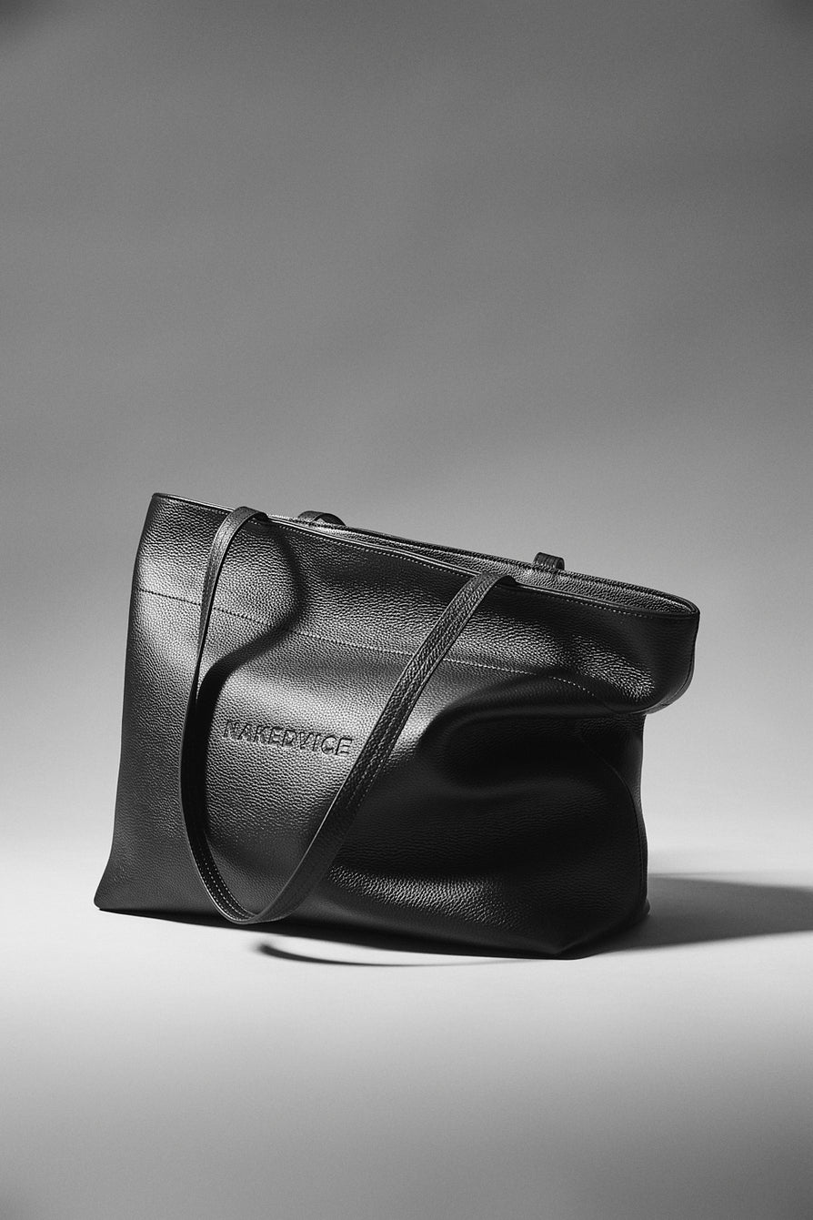 THE NORA BLACK TOTE | LIFESTYLE