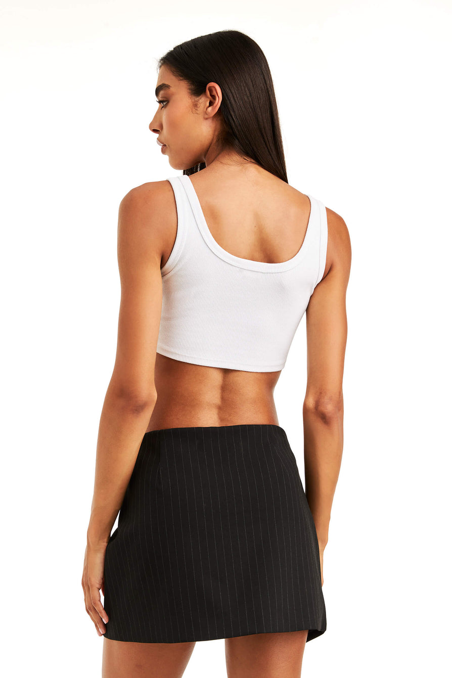 THE CAMPBELL BLACK PINSTRIPE SKORT | model