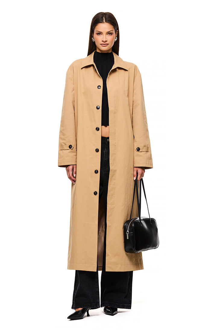 THE MONTAGUE SAND TRENCH COAT | model