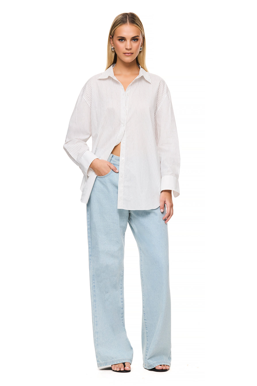 THE BENTLEY STRIPE SHIRT | model