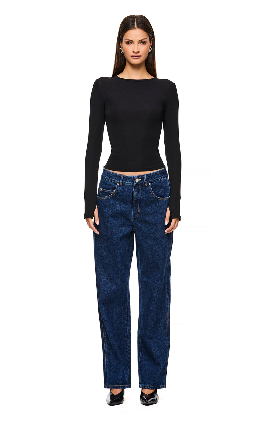 THE XAVIER INDIGO JEAN | model