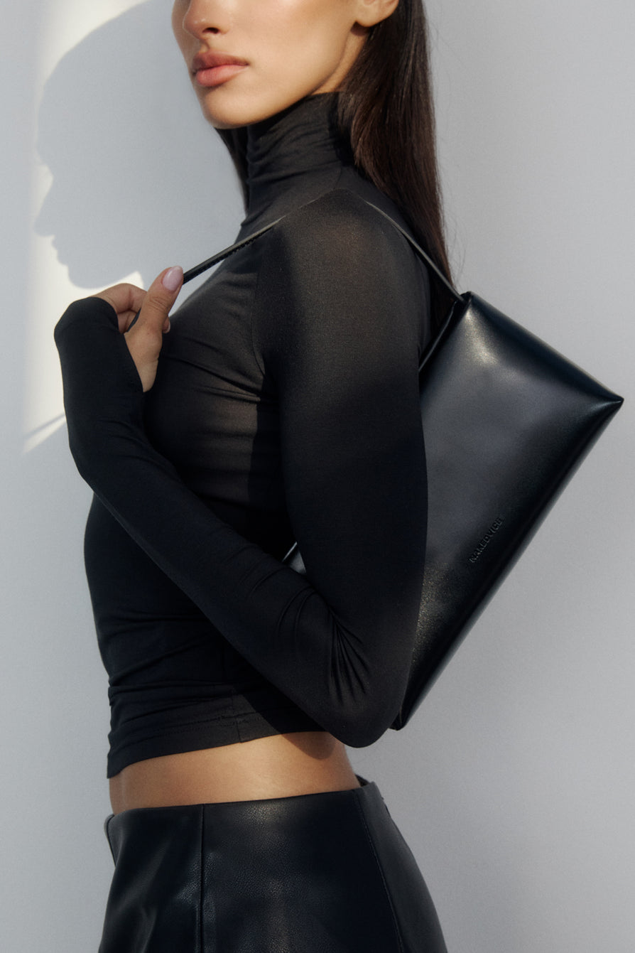 THE MIETTA BLACK BAG | CAMPAIGN
