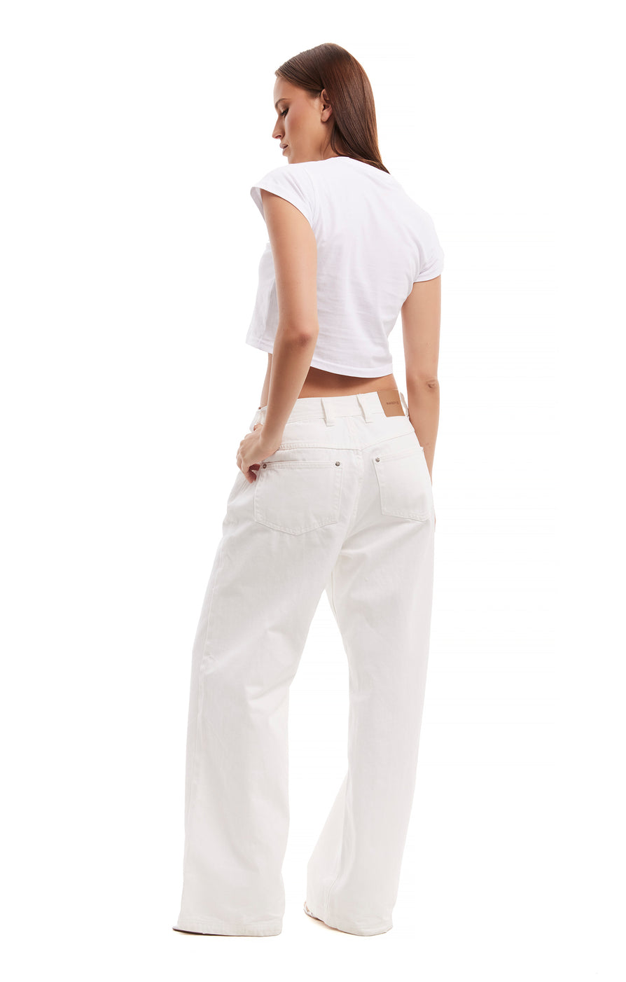 THE MAXWELL JEAN WHITE | model