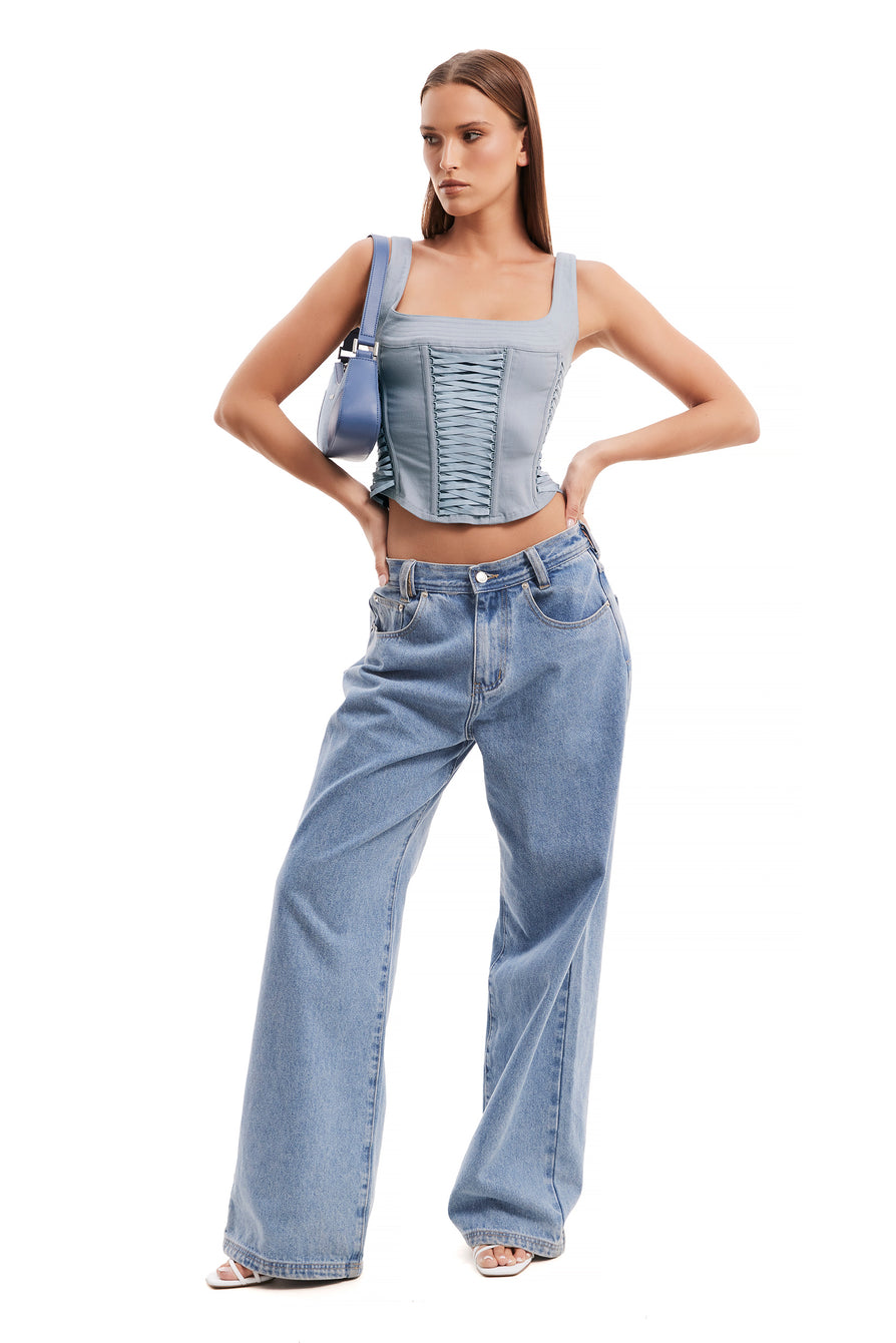 THE MILA CORSET | model