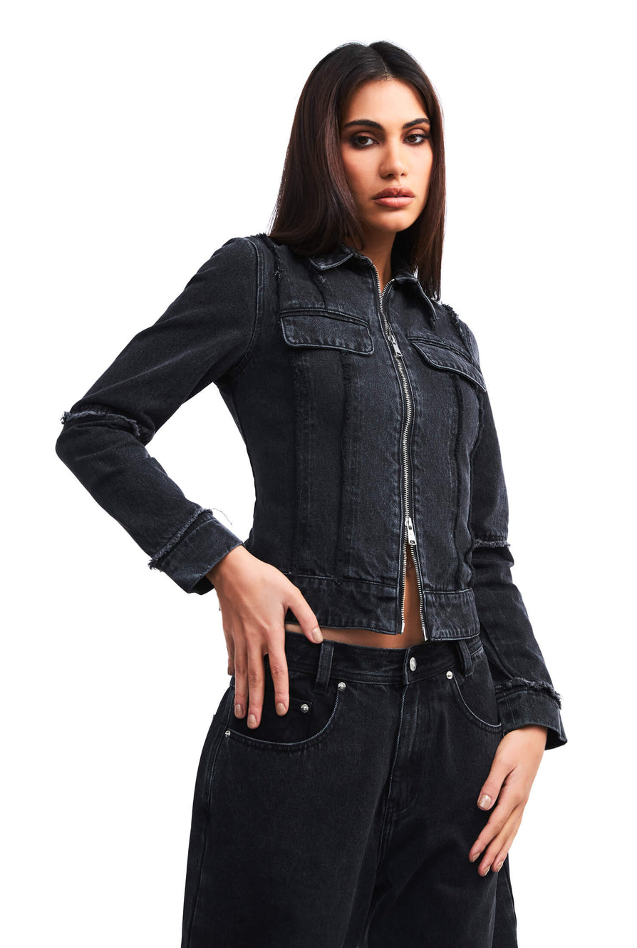 THE KINSEY JACKET BLACK DENIM | model