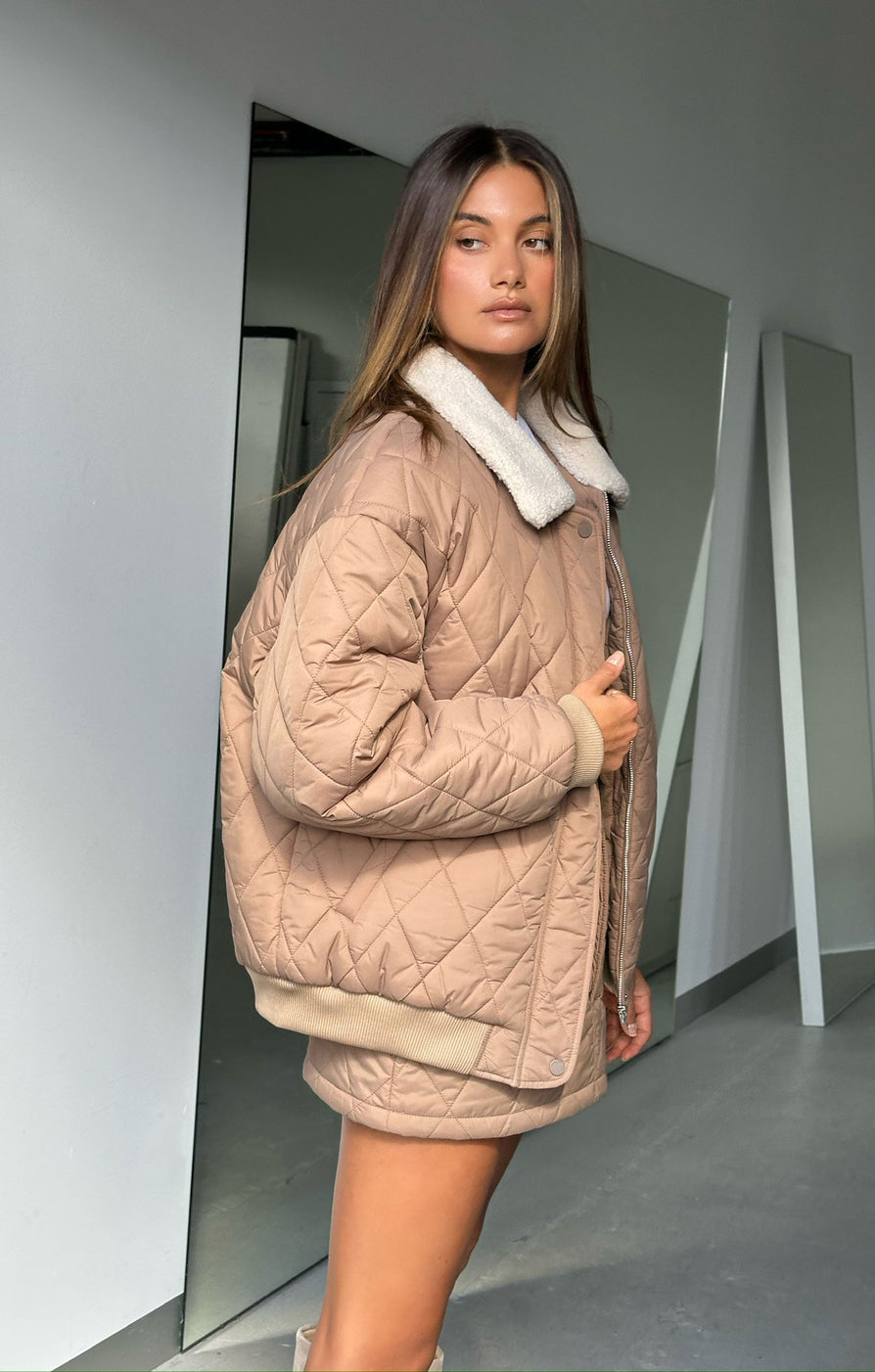 THE WELLS TAUPE JACKET 