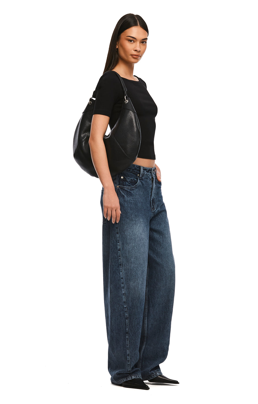 THE BAXTER WASHED INDIGO JEAN | MODEL