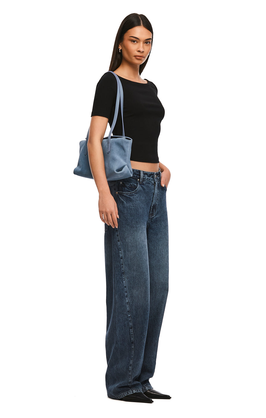 THE BAXTER WASHED INDIGO JEAN | MODEL