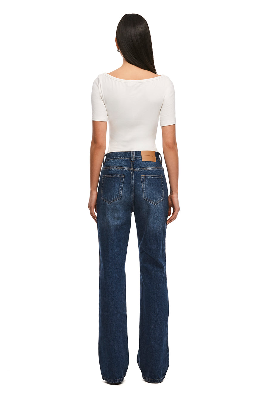 THE BRADY DARK BLUE BOOTCUT JEAN | MODEL