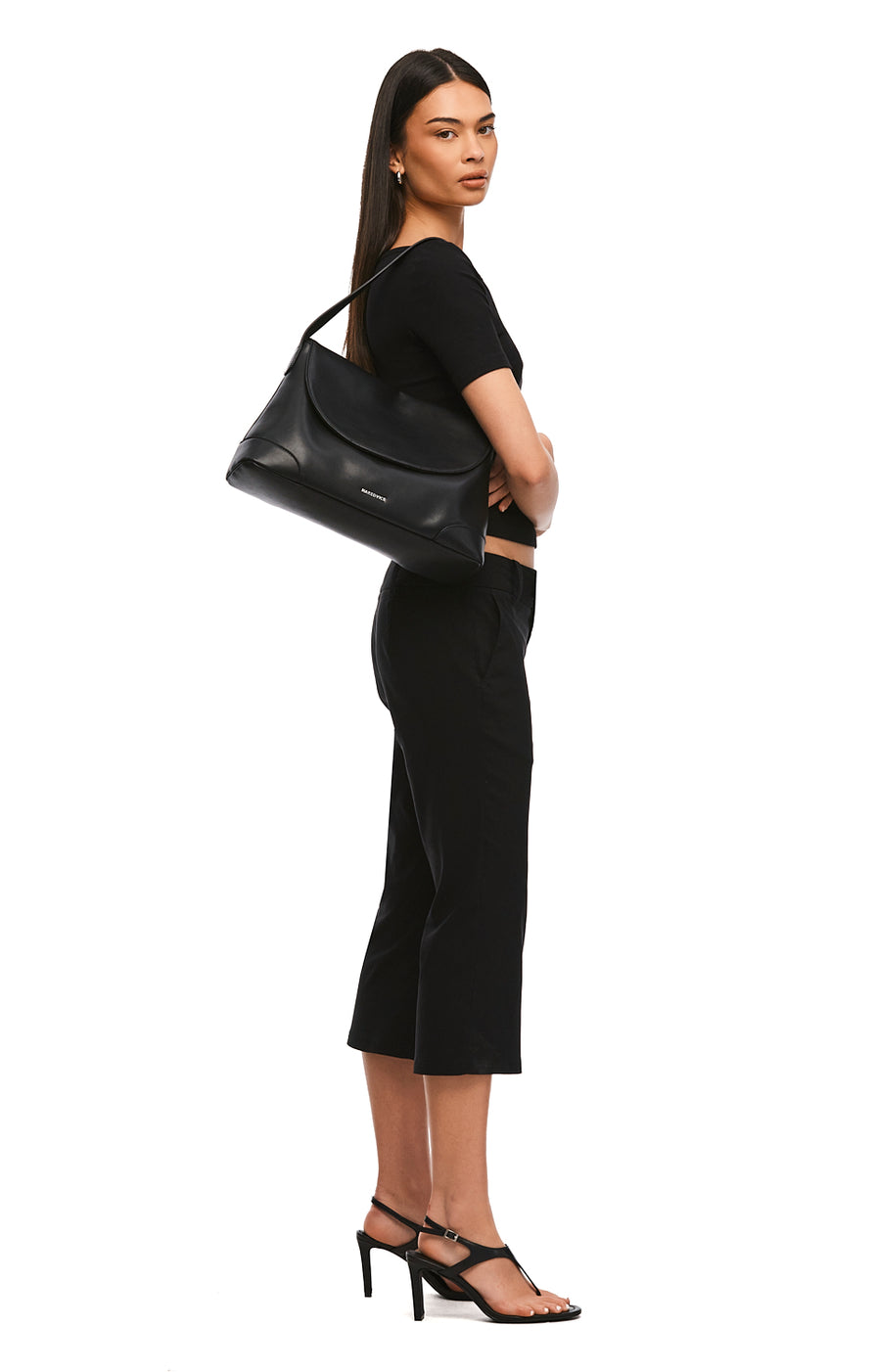 THE BOBBIE BLACK TOP | MODEL