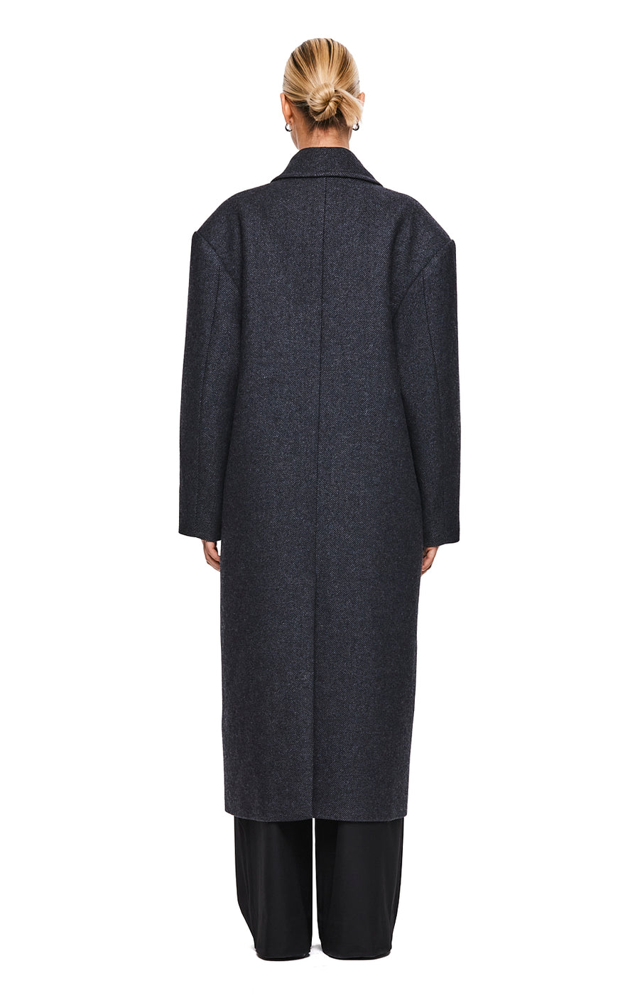 THE BOSTON GREY COAT | MODEL