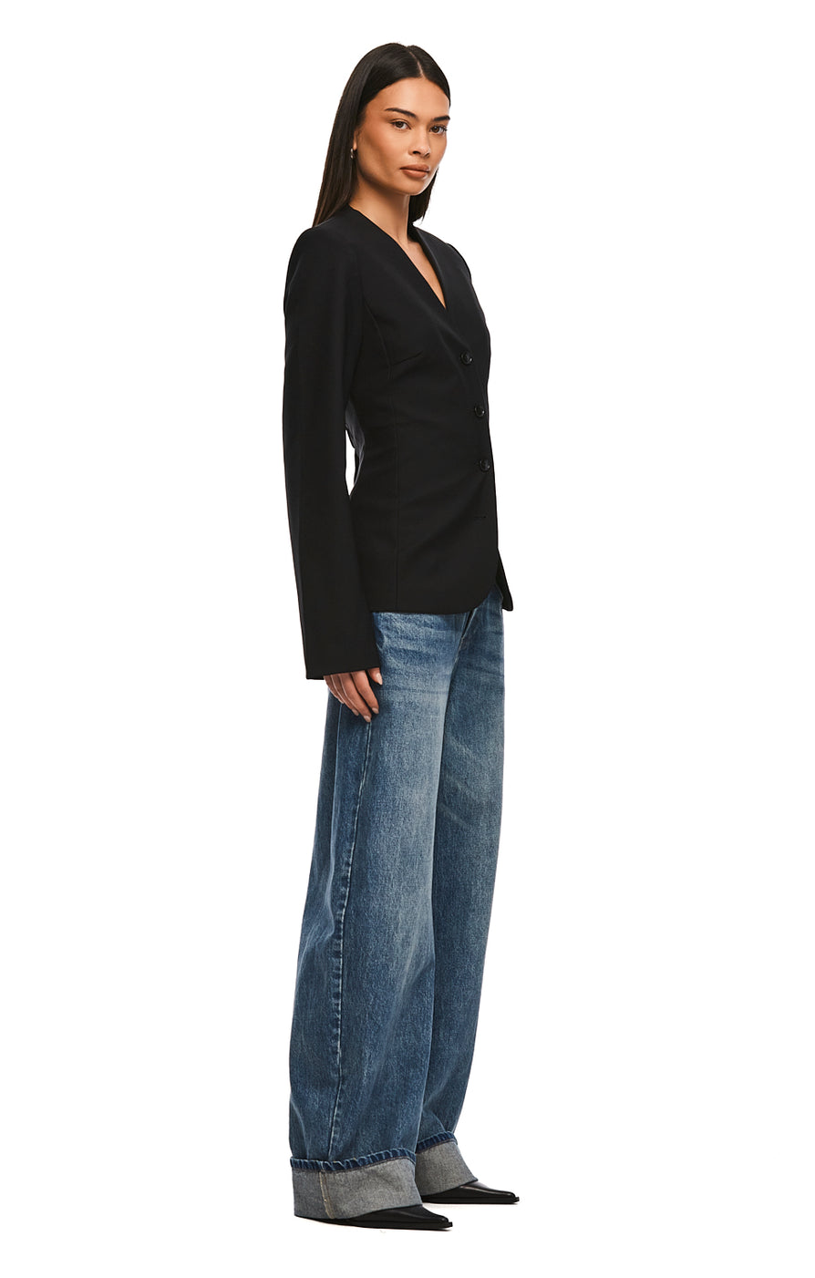 THE CELINE COLLARLESS BLAZER | model