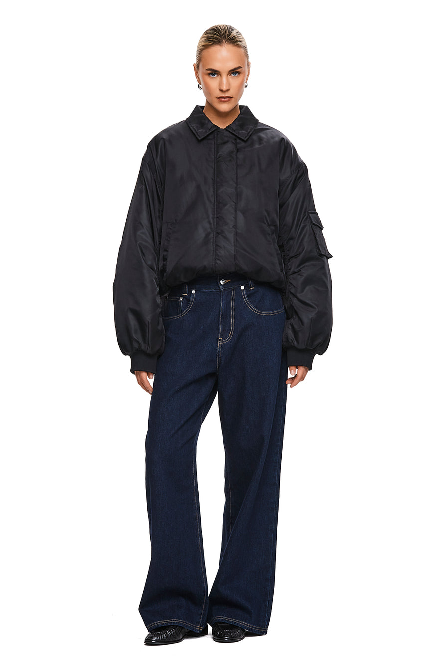 THE DAMON BLACK BOMBER JACKET | MODEL