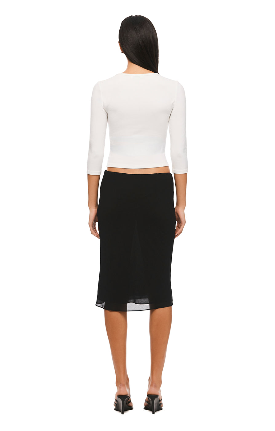 THE DENVER WHITE TOP | MODEL