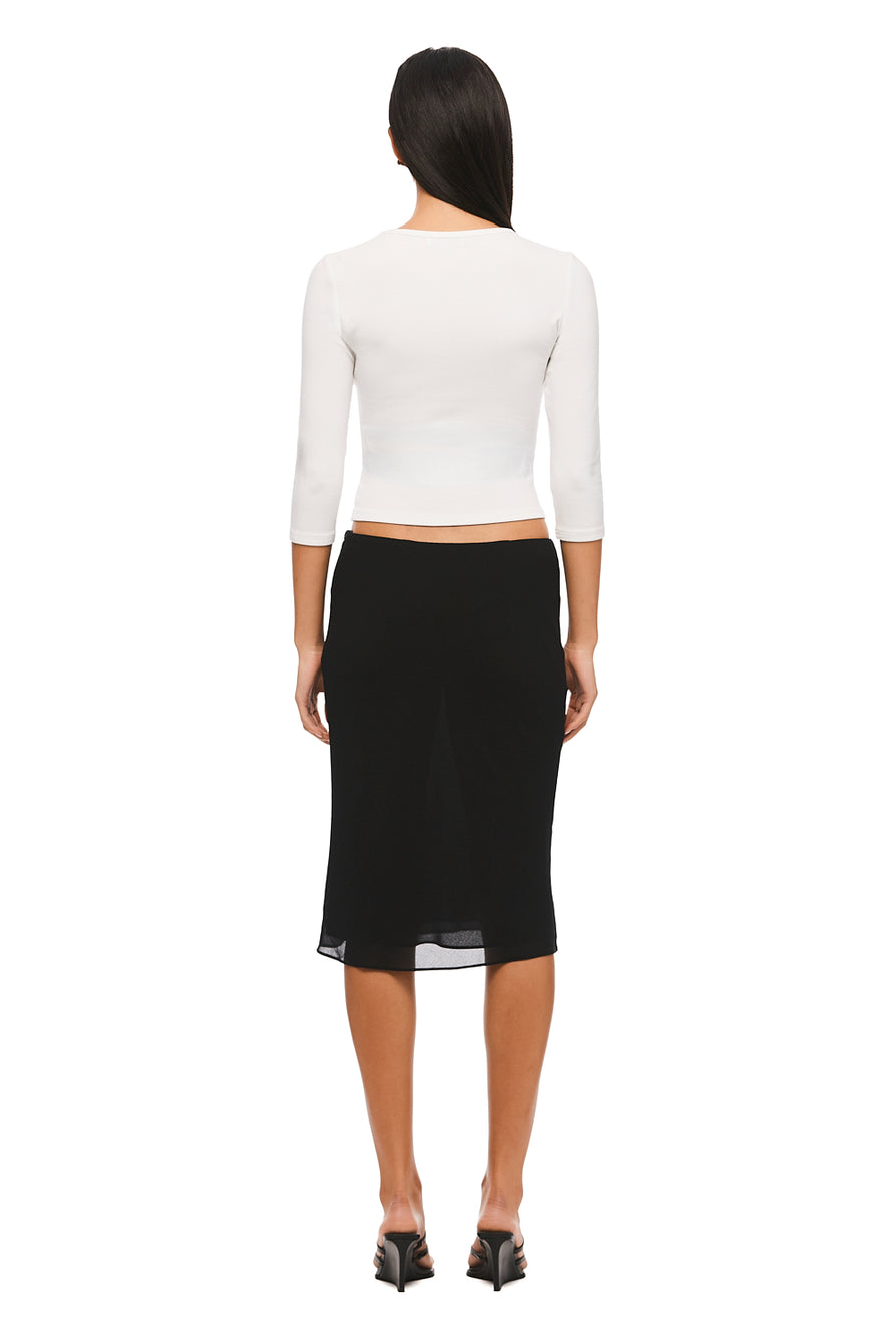 THE DENVER WHITE TOP | MODEL