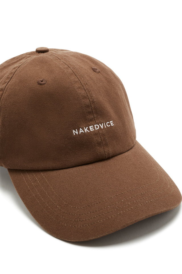 THE ESSENTIALS MOCHA CAP 