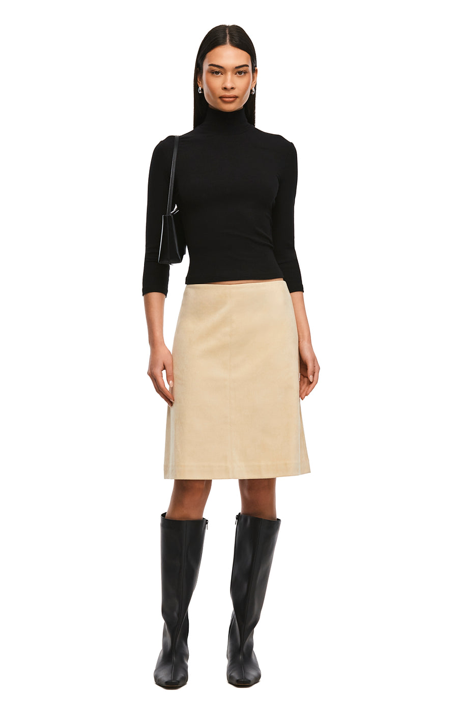 THE HANSON BLACK TOP | MODEL