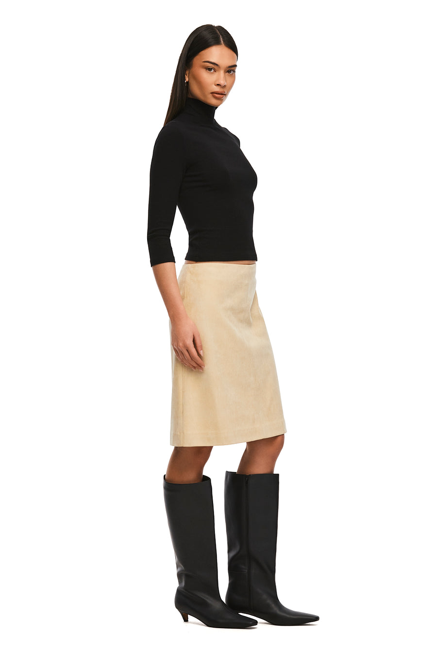 THE HANSEN BLACK TOP | MODEL