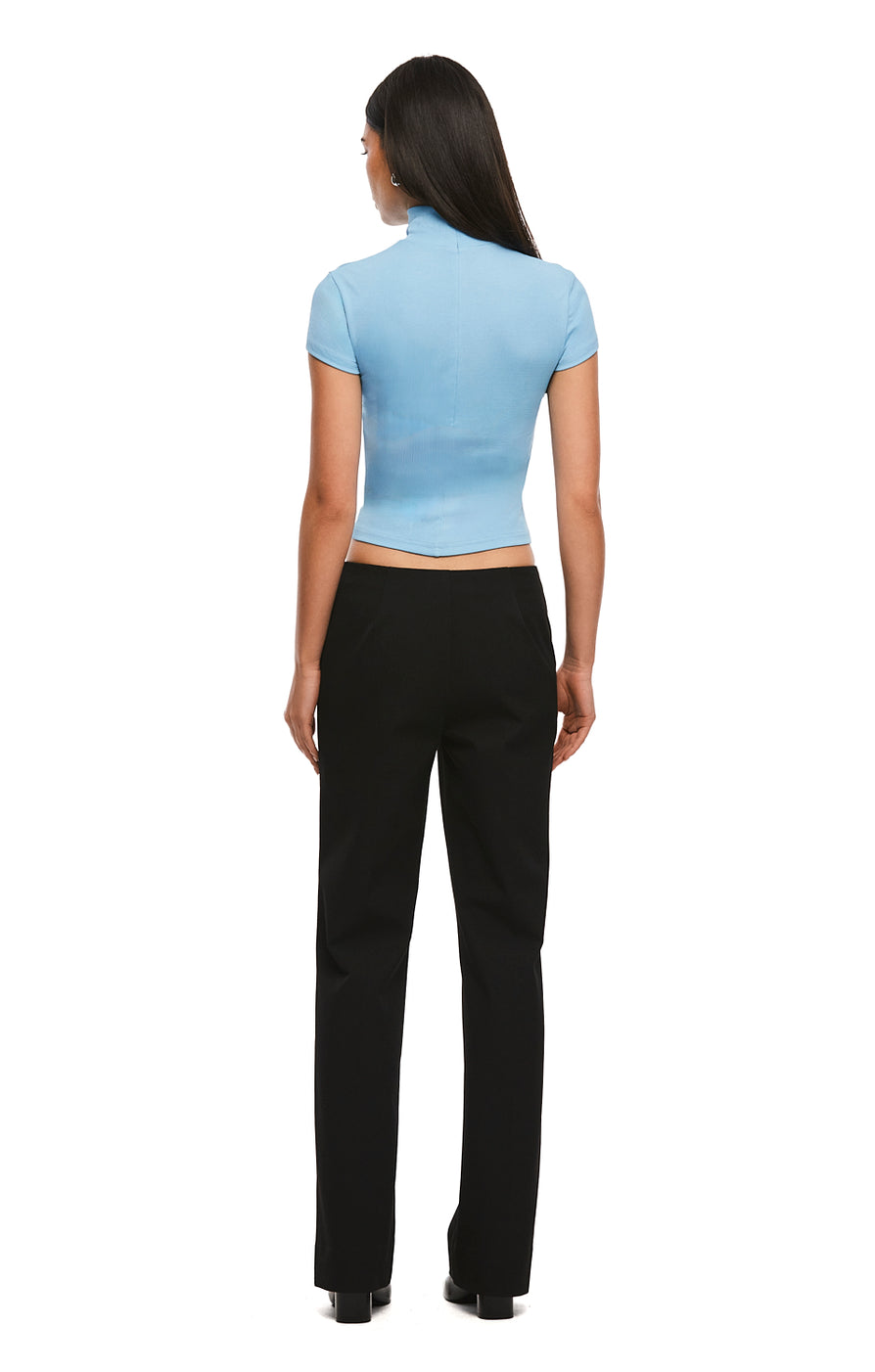 THE HIGGINS AQUAMARINE TOP | MODEL