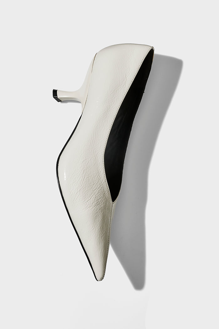 THE HILTON WHITE HEEL | lifestyle
