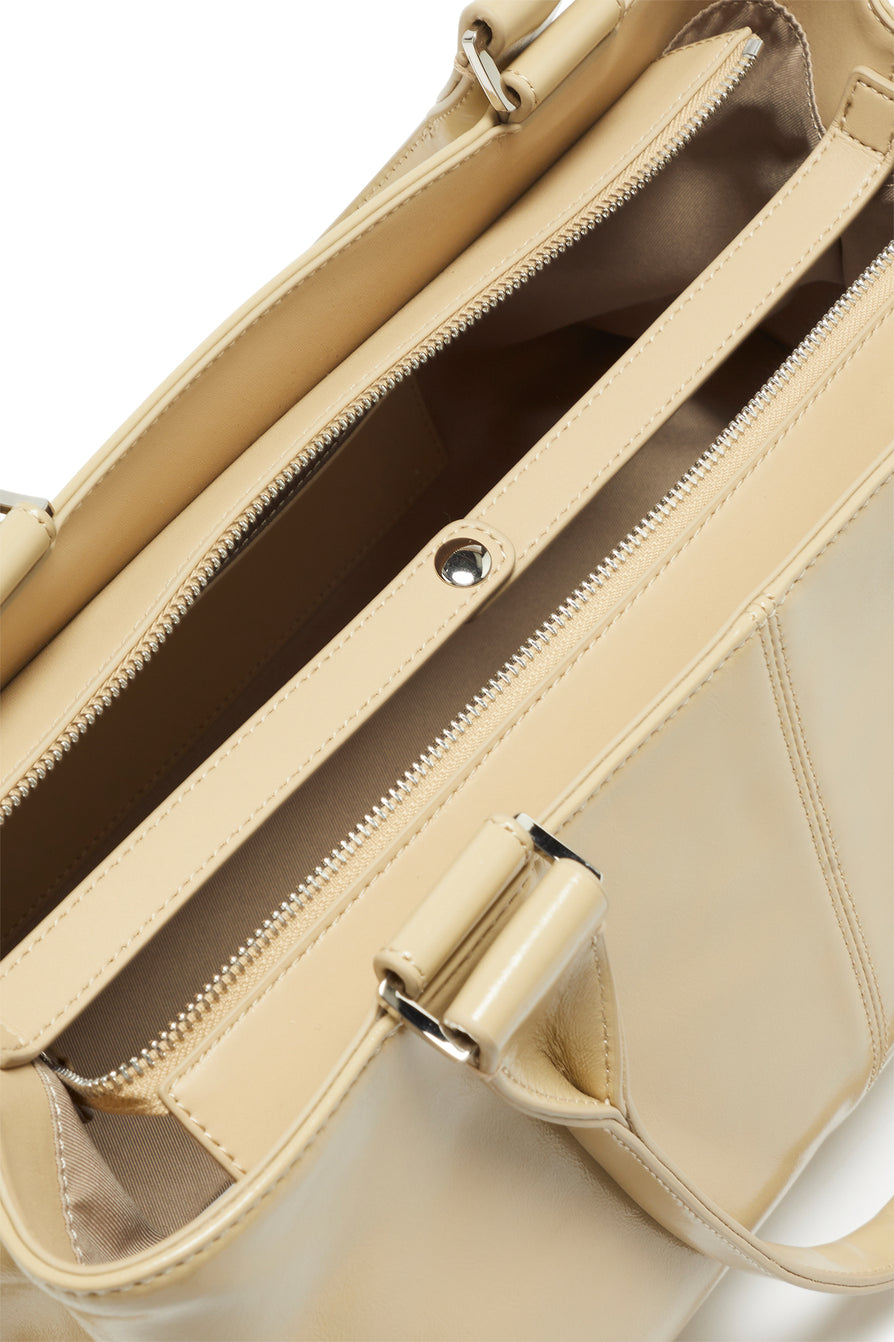 THE HUDDY BEIGE BAG | GHOST