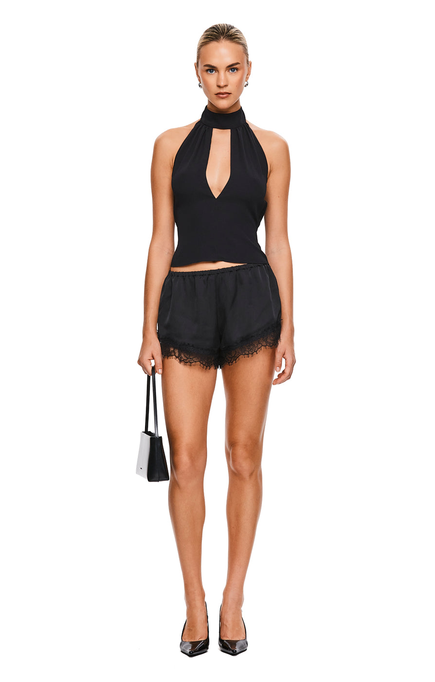 THE BENNY BLACK LACE SHORT | MODEL