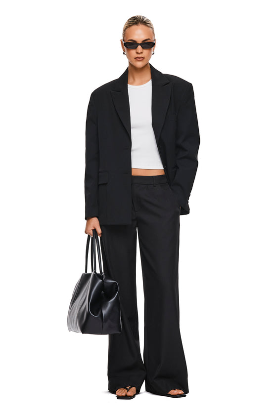 THE ISLA BLACK BLAZER