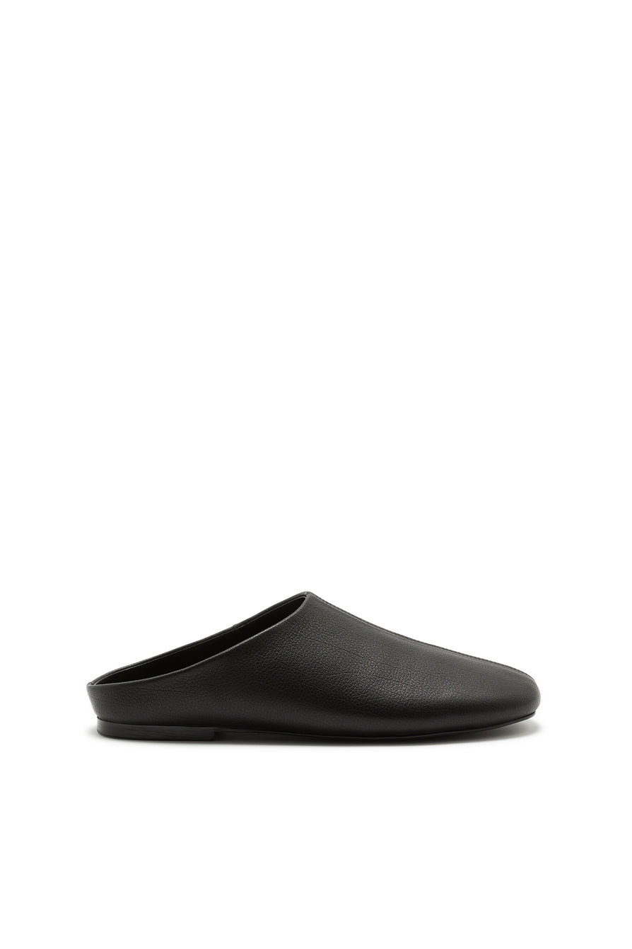 THE JOSIE BLACK FLAT | GHOST