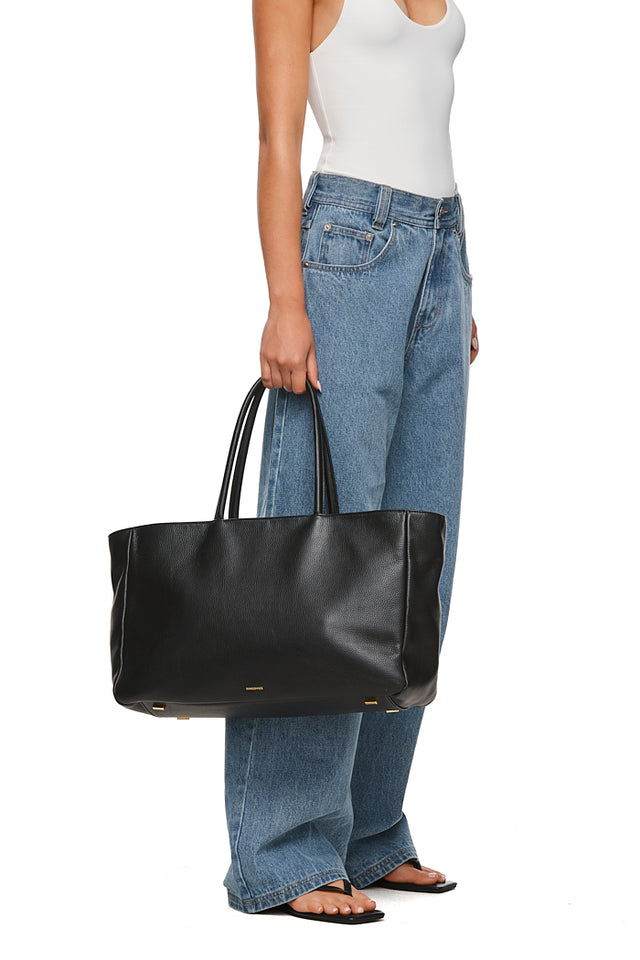 THE PRESLEY BLACK TOTE 