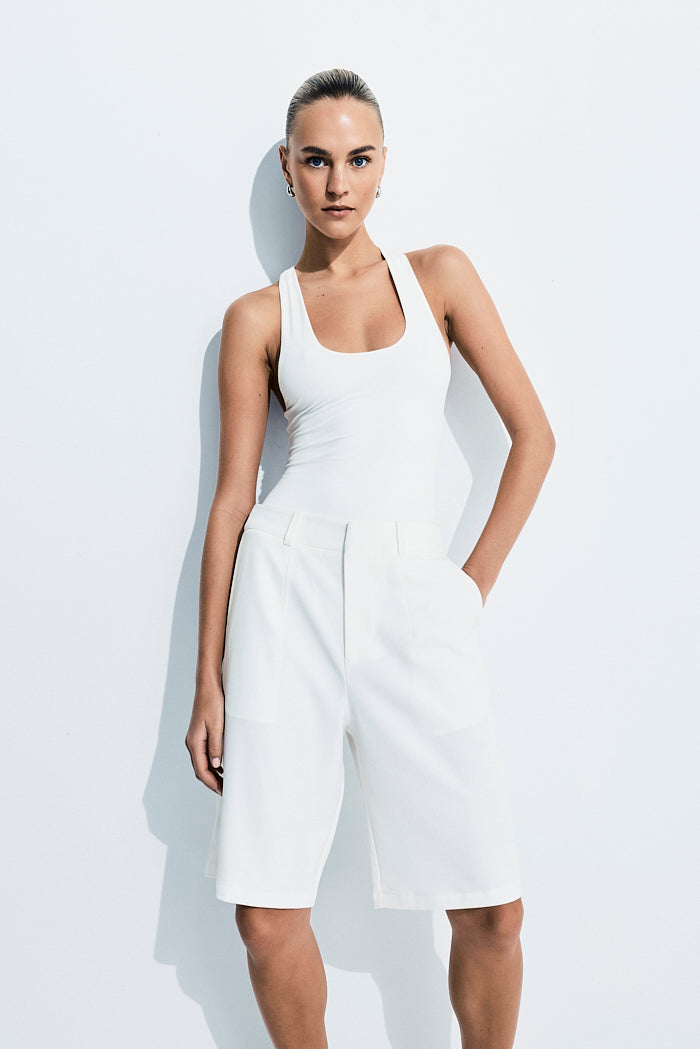 THE XANDER WHITE SHORT | CAMPAIGN