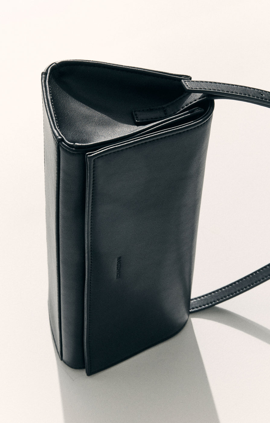 THE PHOEBE BLACK BAG | LIFESTYLE