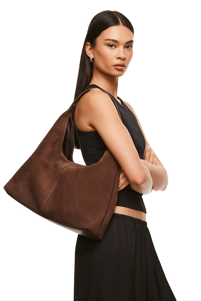 THE RENEE CHOC BAG | model