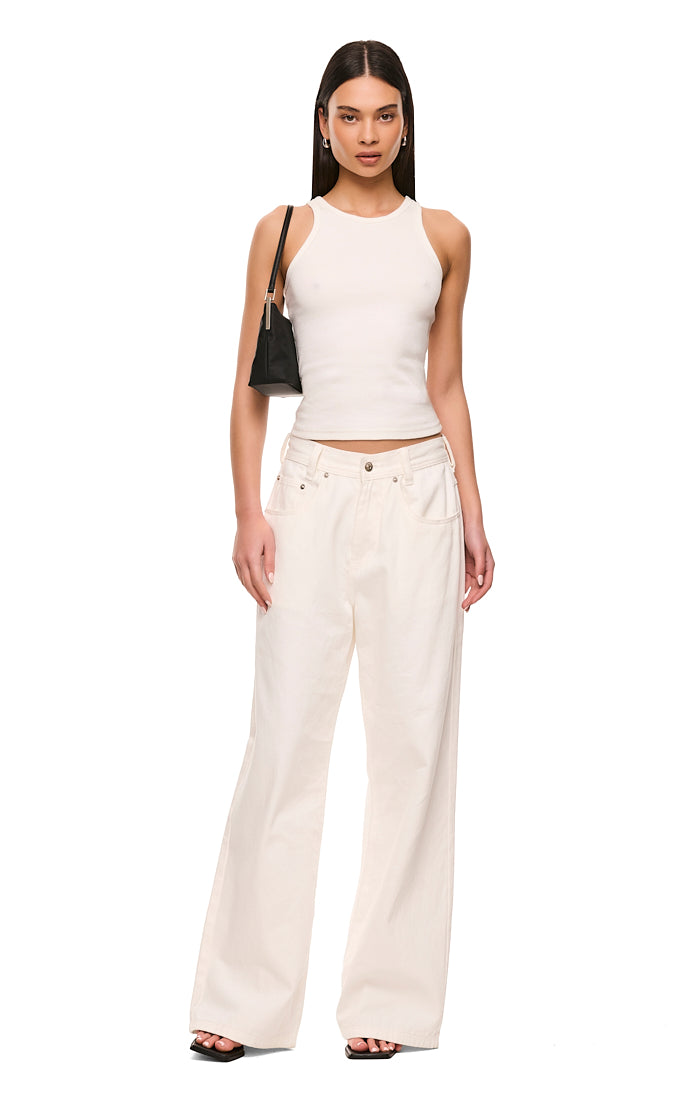 THE MAXWELL WHITE JEAN | model