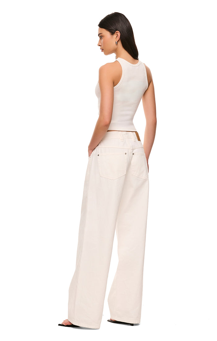 THE MAXWELL WHITE JEAN | model